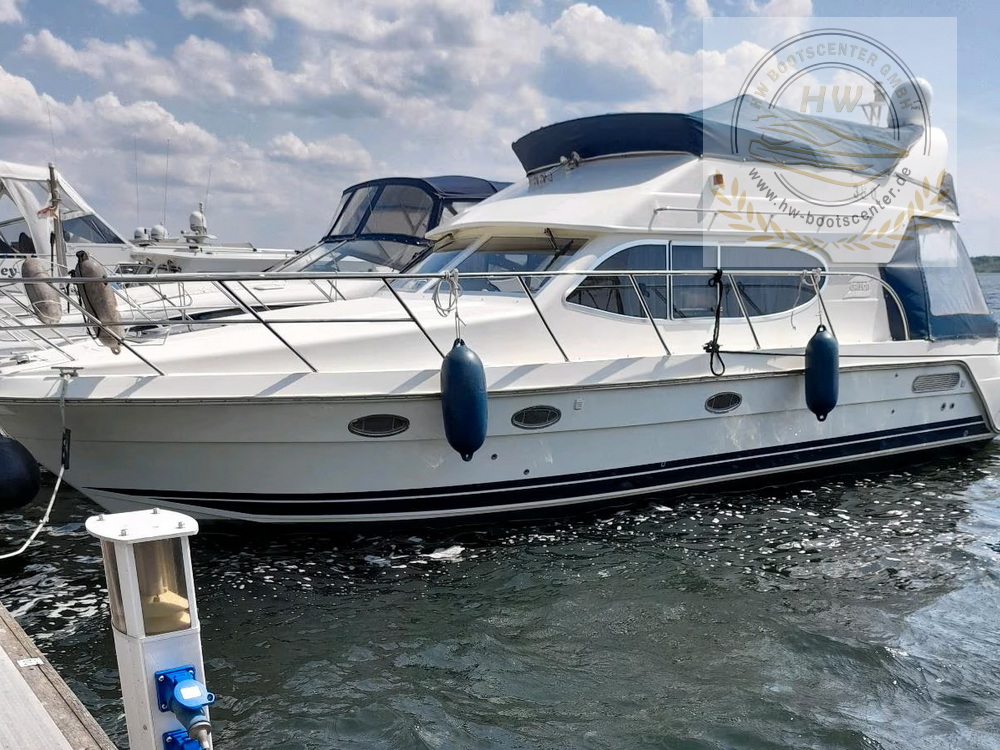 Galeon 380 Fly Motoryacht kaufen - HW Bootcenter