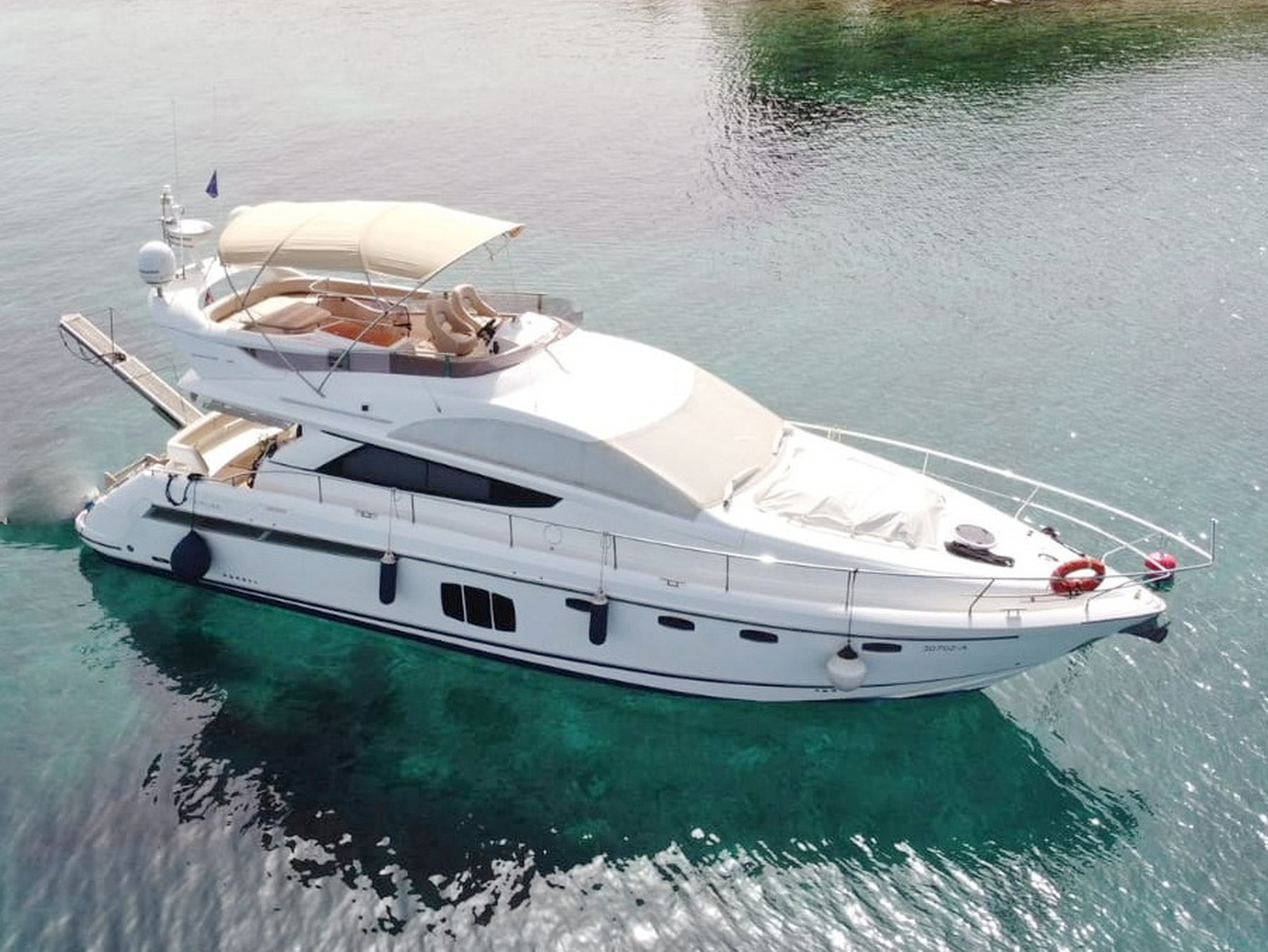 Fairline 48 Phantom Motoryacht kaufen - HW Bootcenter