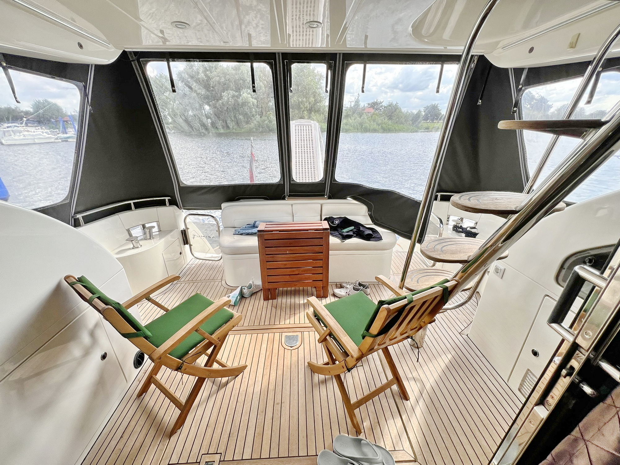 Azimut 52 Motoryacht kaufen - HW Bootcenter