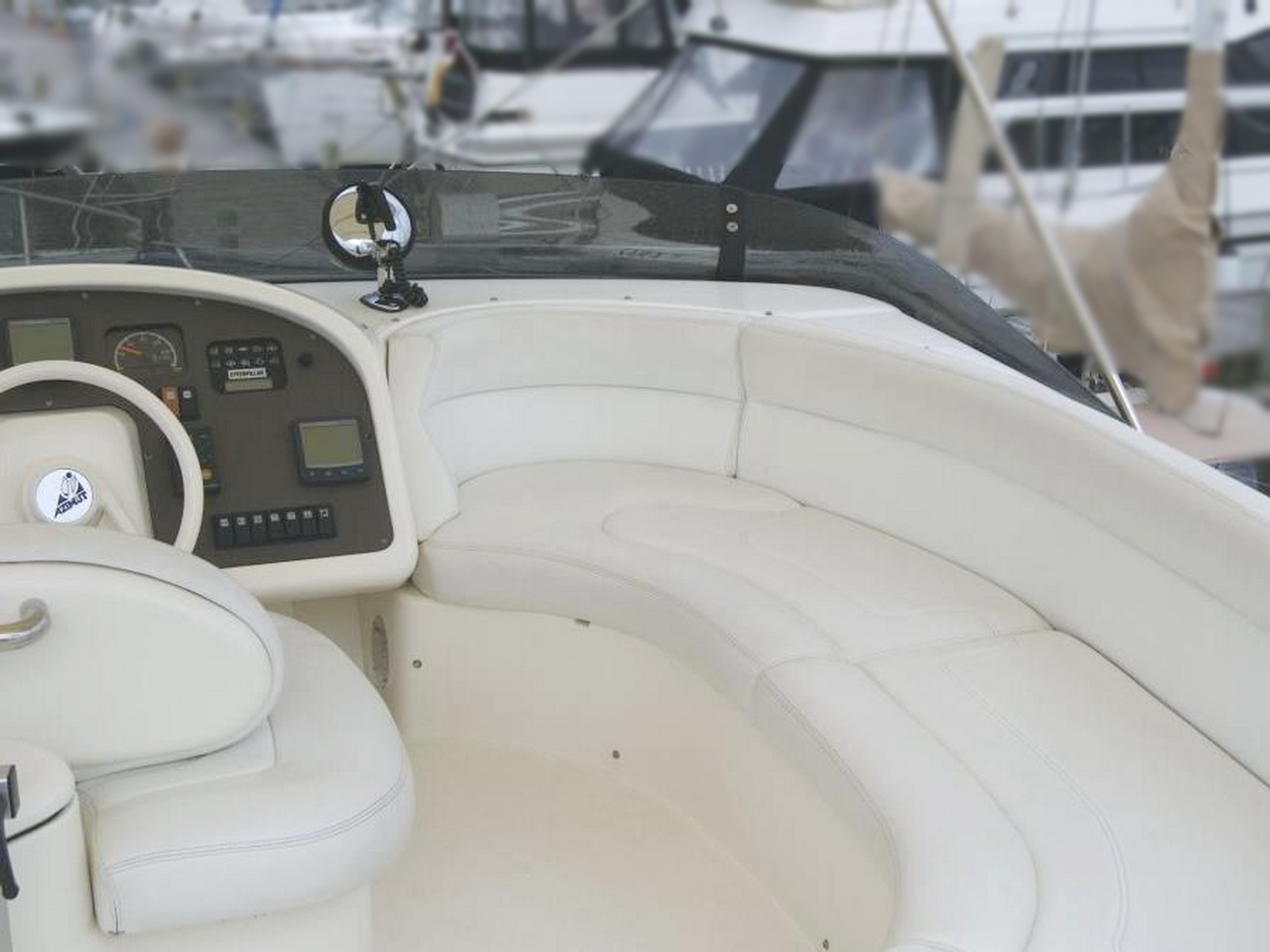 Azimut 52 Motoryacht kaufen - HW Bootcenter