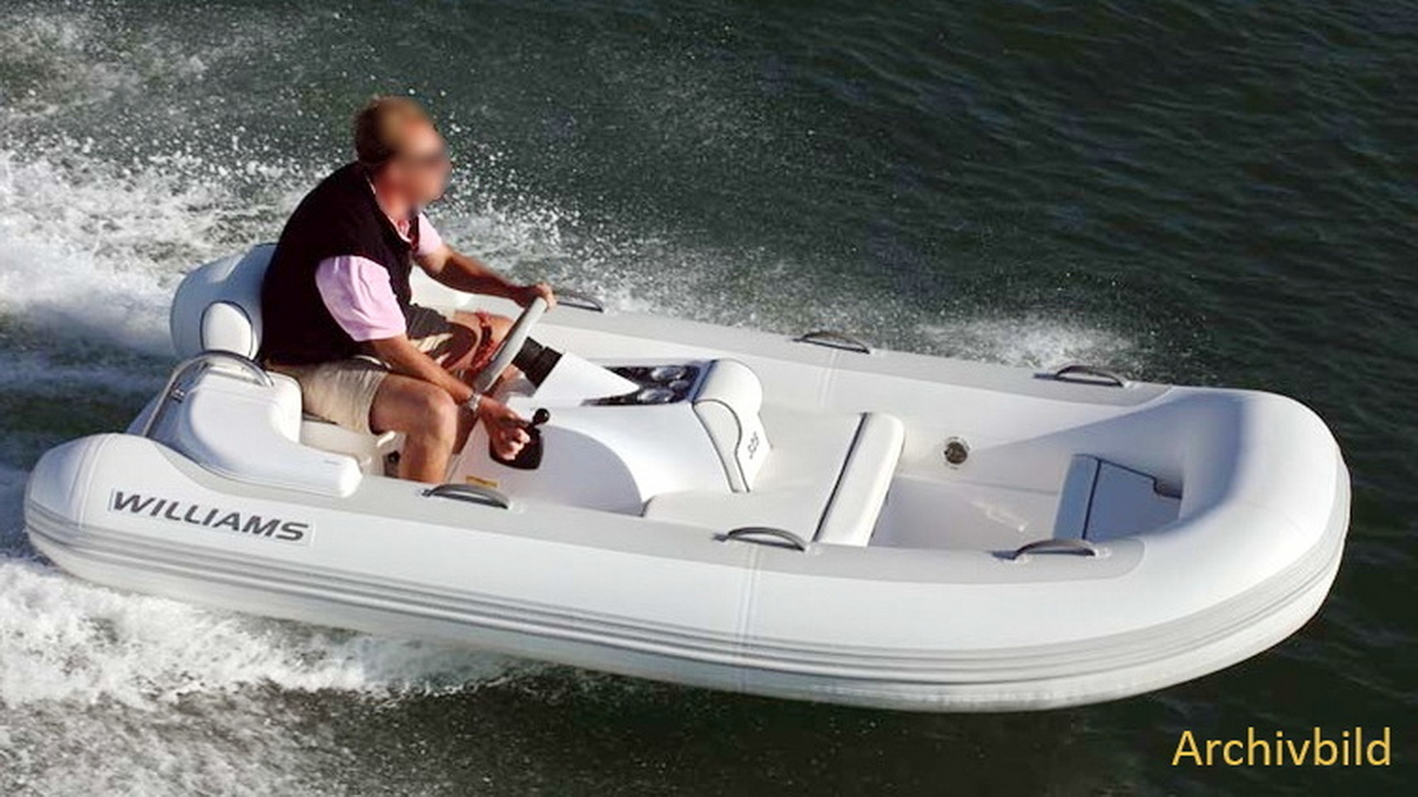 Boat Image