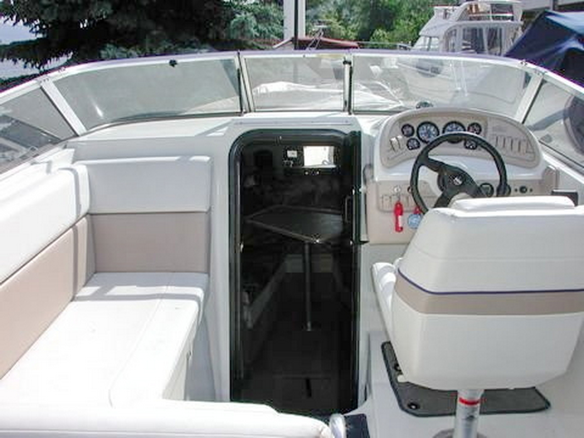 Wellcraft Excel 23 SE Mid Cabin Motoryacht kaufen - HW Bootcenter