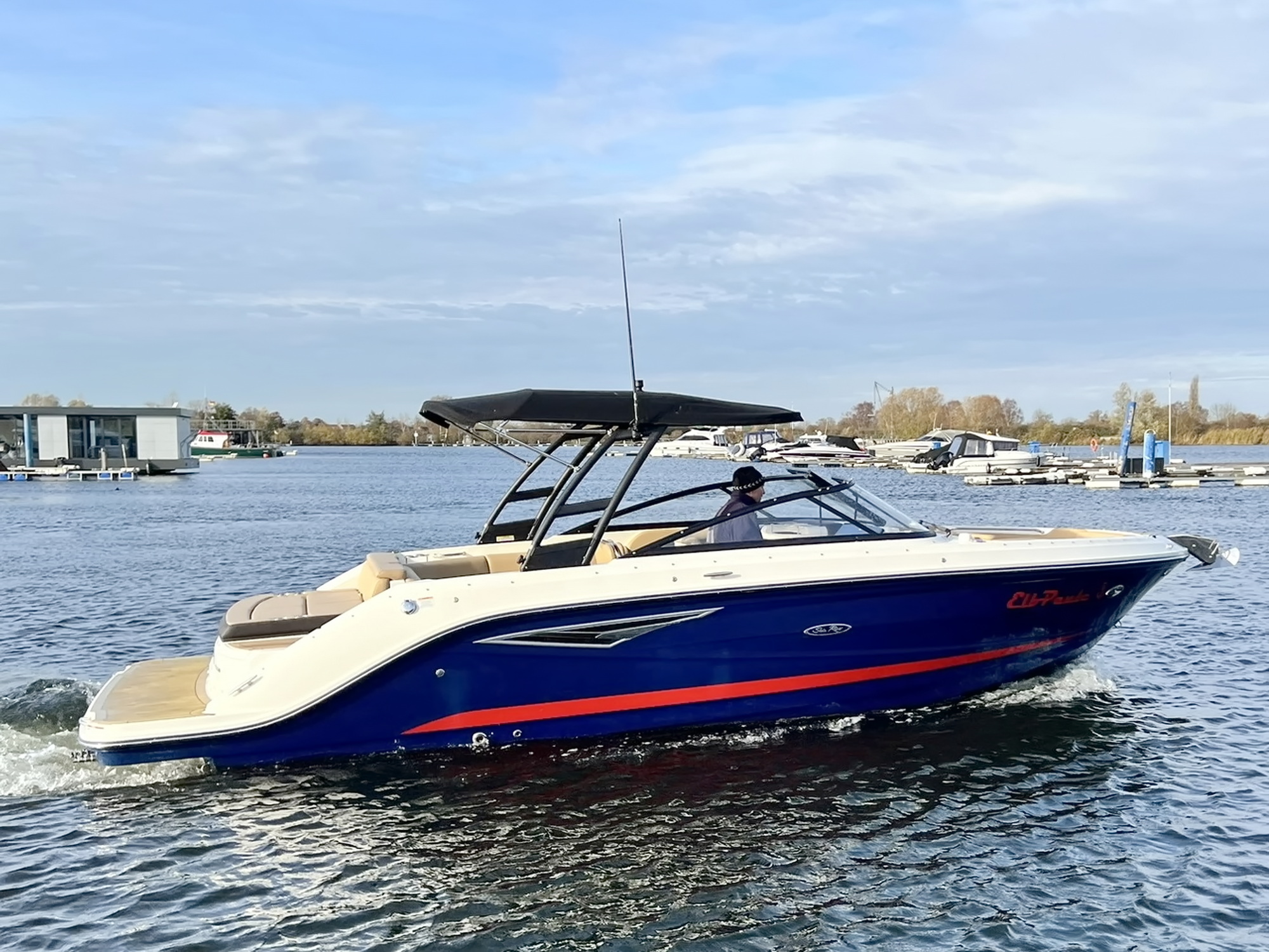 Sea Ray 250 SLX Europe Motoryacht kaufen - HW Bootcenter