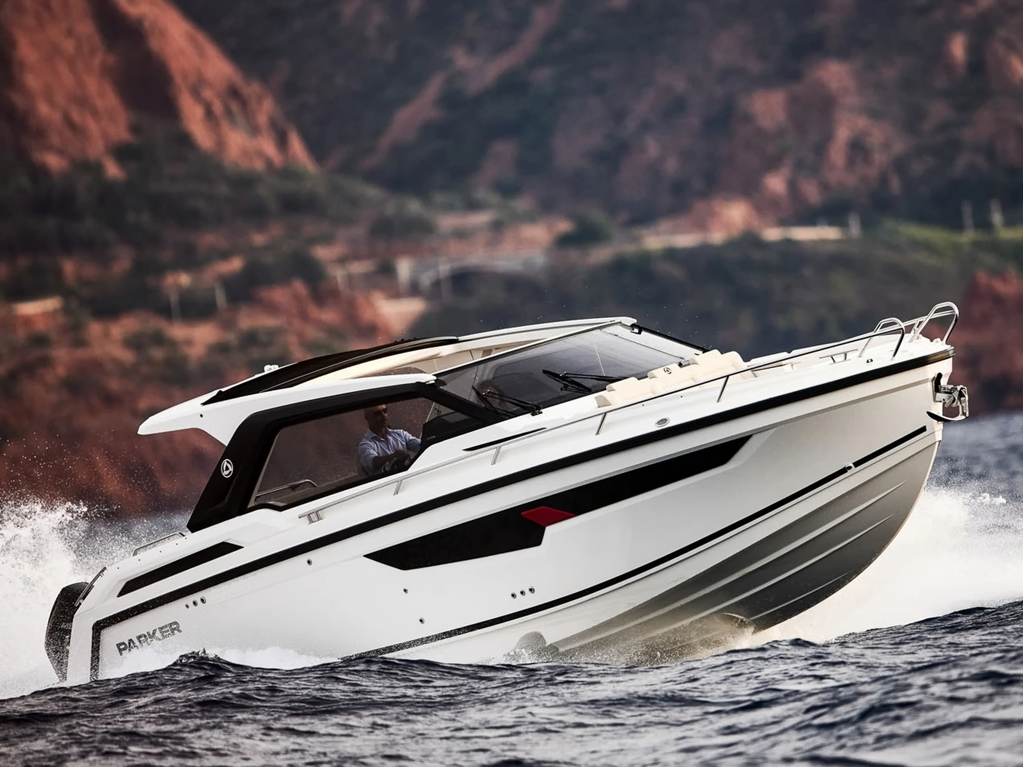 Parker 100 Sorrento Motoryacht kaufen - HW Bootcenter