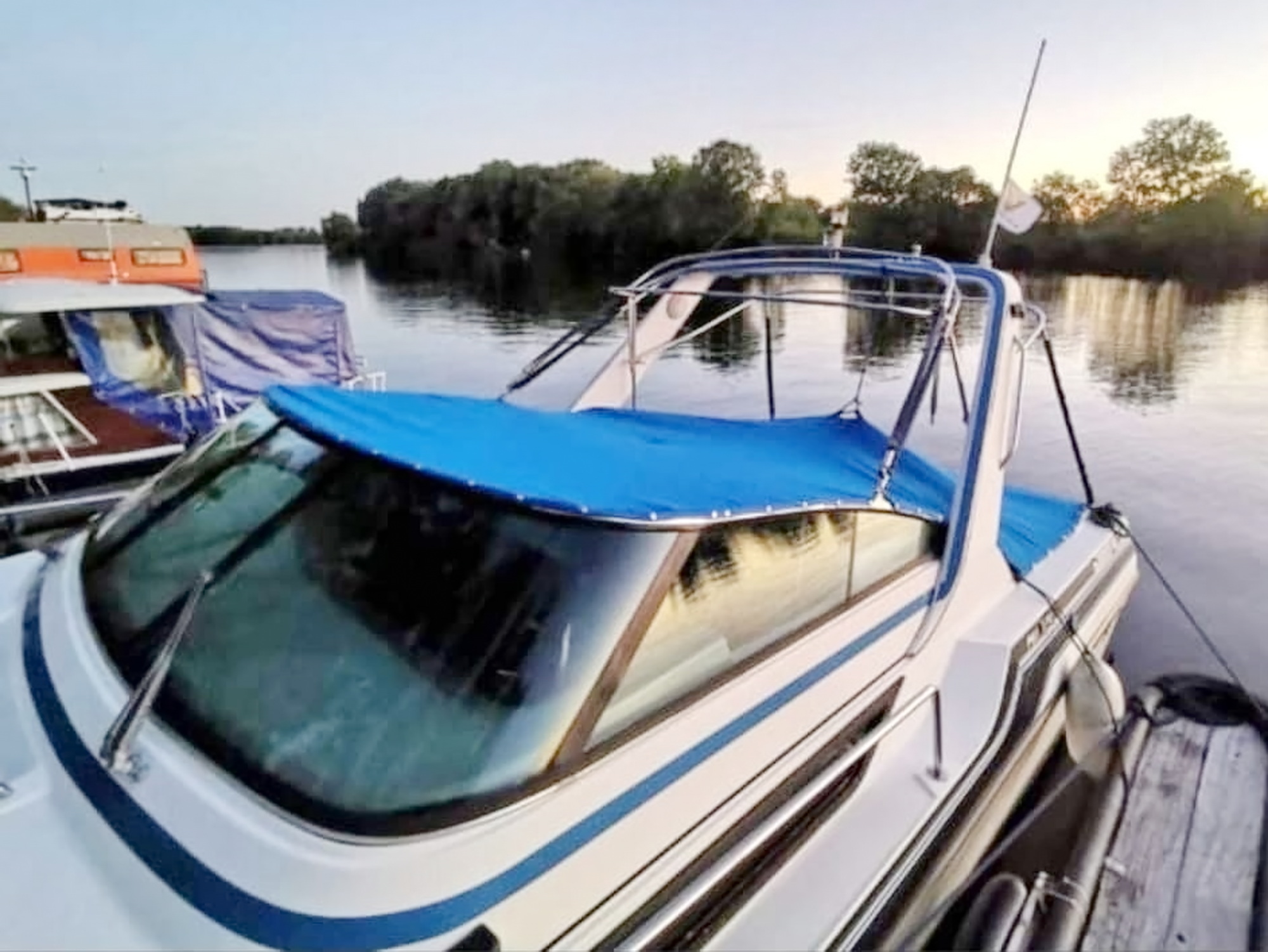 Formula 29 PC Motoryacht kaufen - HW Bootcenter