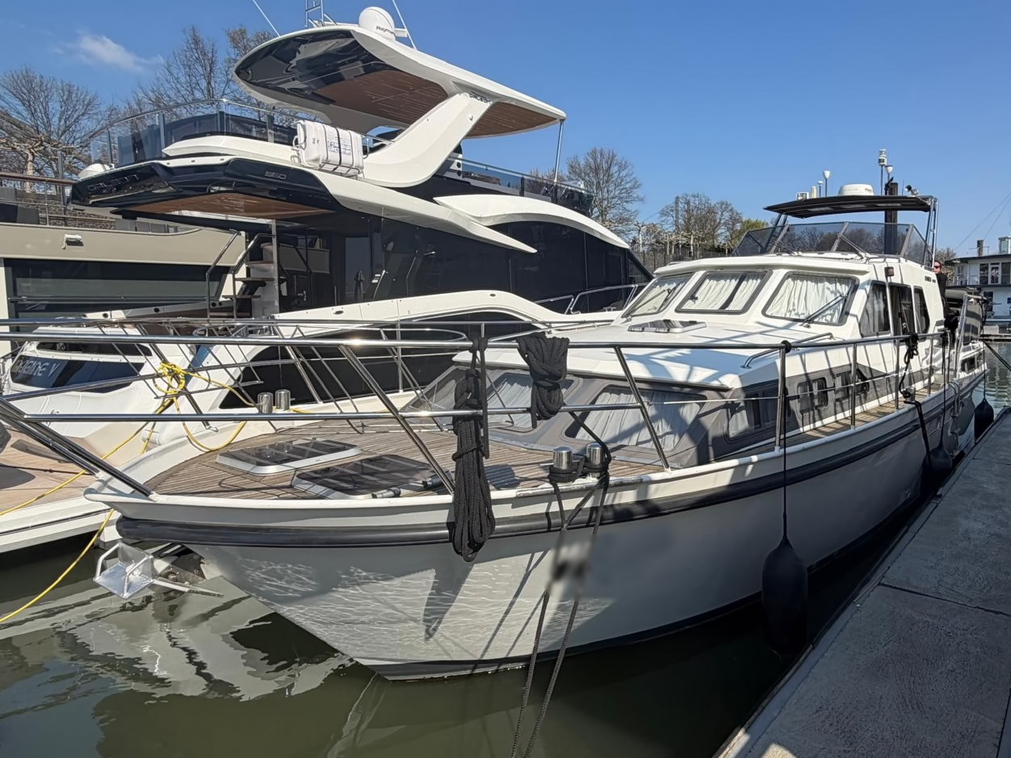 Linssen 402 SX Motoryacht kaufen - HW Bootcenter