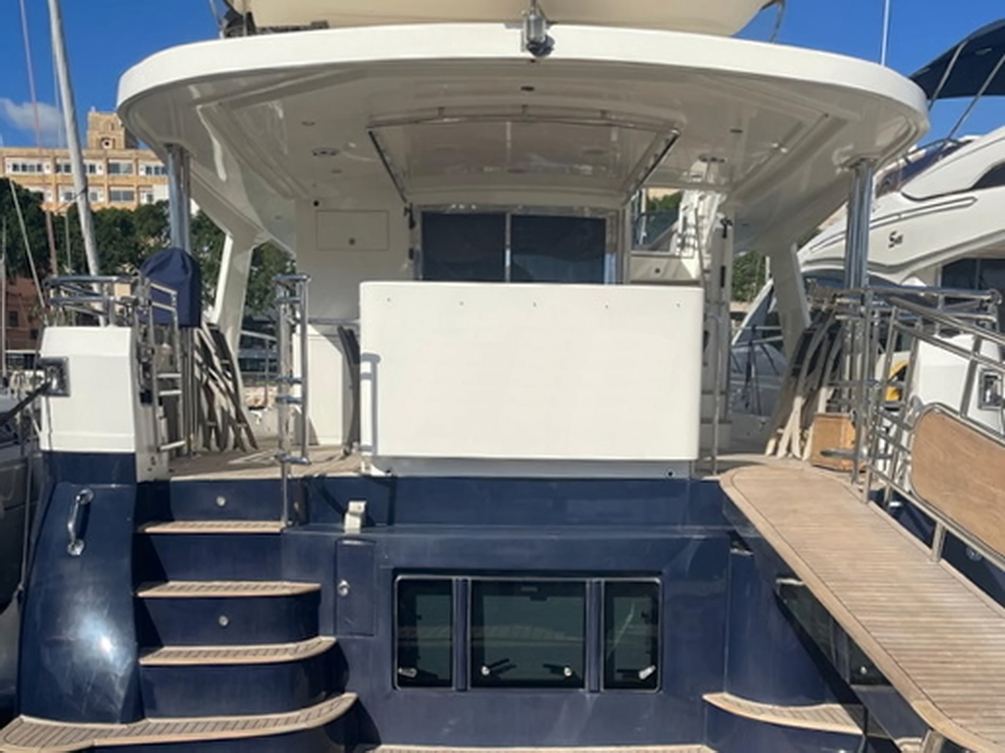 Trader 64 Sunliner Motoryacht kaufen - HW Bootcenter